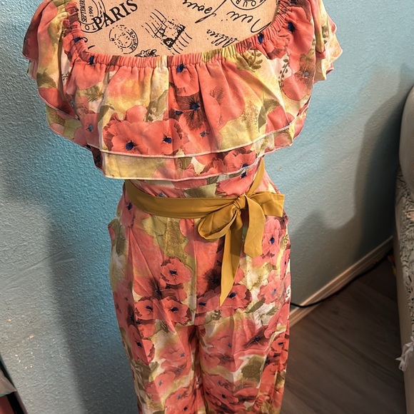 Floral Jumpsuits!!! - Picture 6 of 6